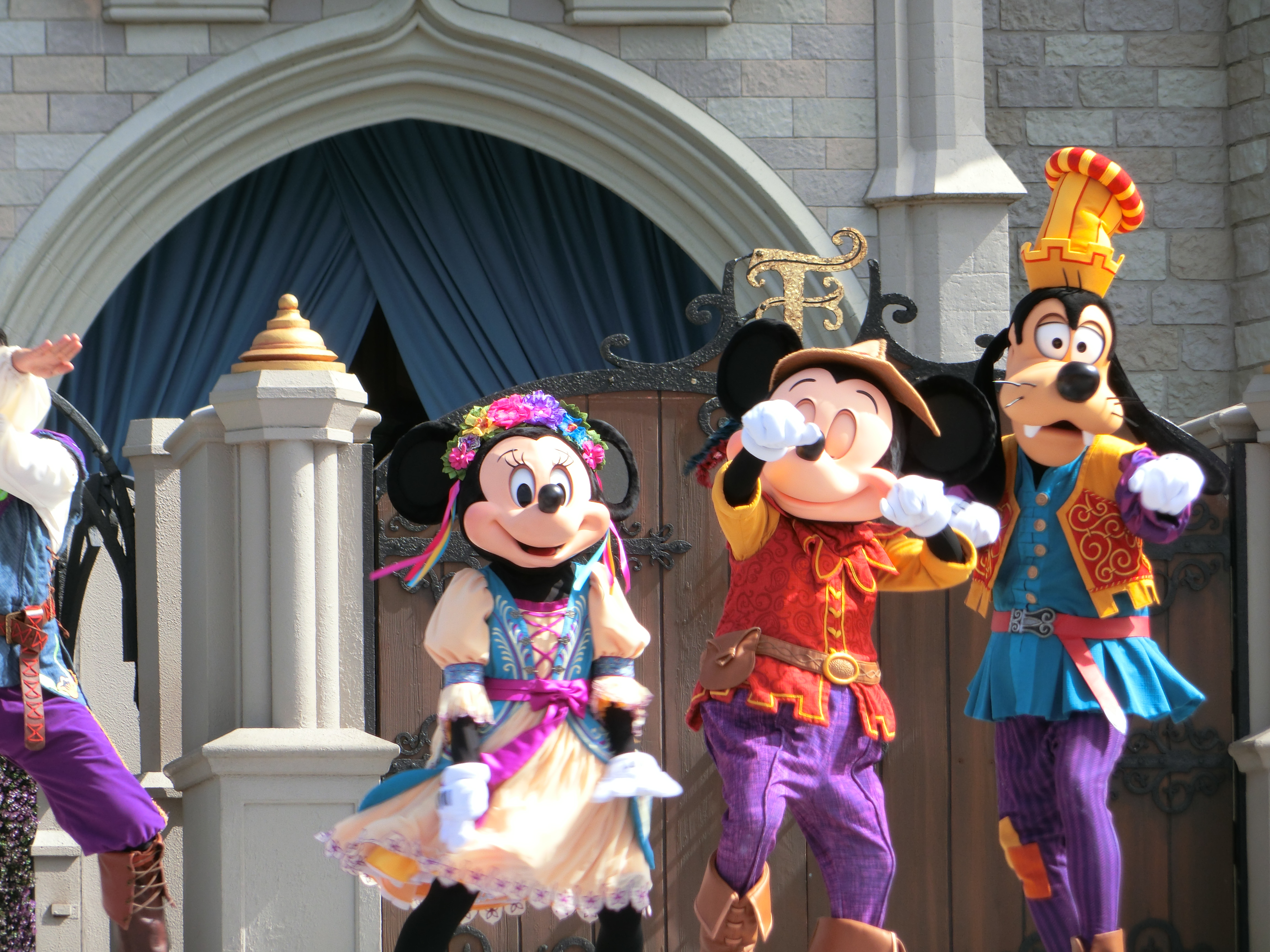 Mickey's Royal Friendship Faire